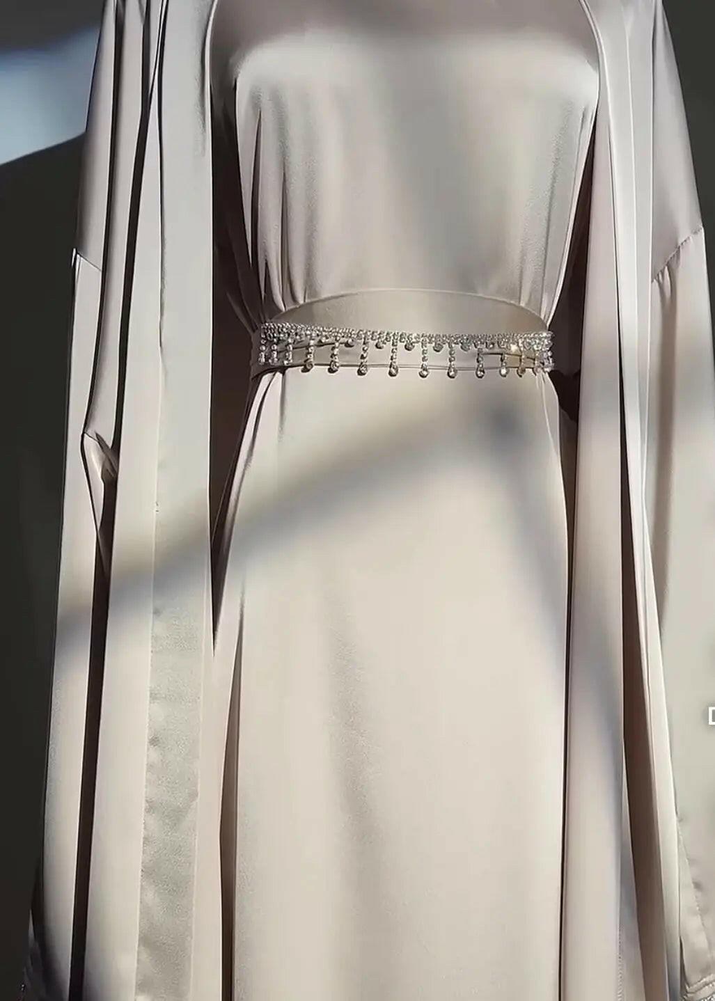 BEIGE DIAMOND ABAYA ONLINE