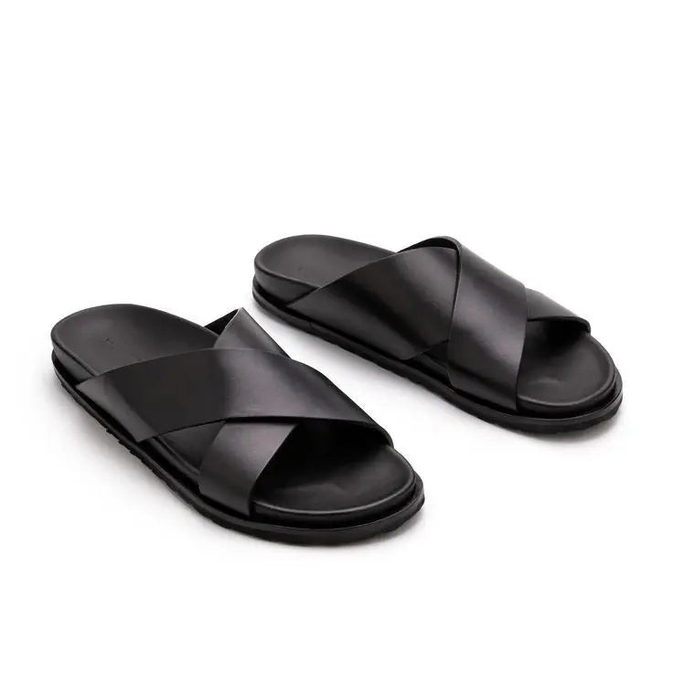 Black Sandals – Bold, Timeless, Built for Comfort ABAYA ONLINE