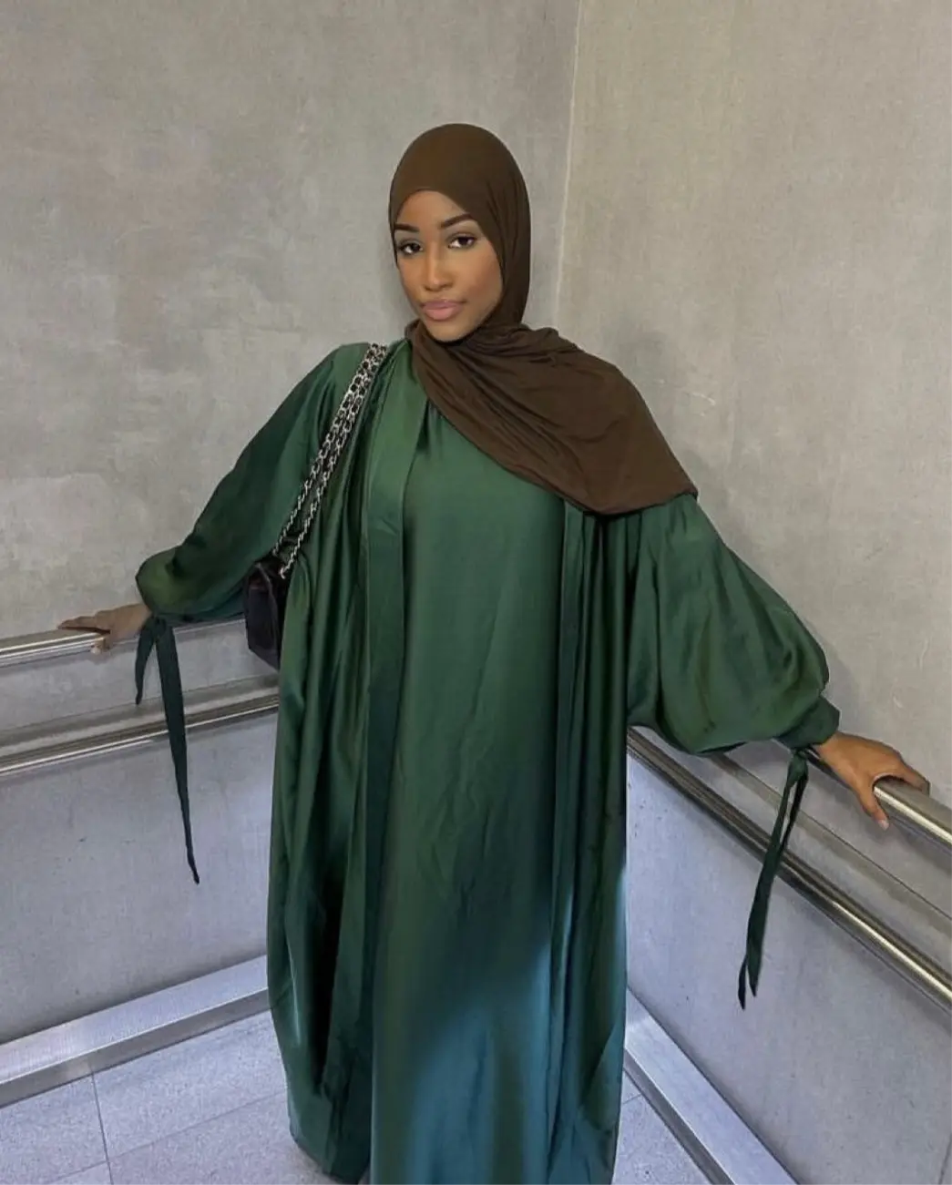 GREEN BOWTIE ABAYA ONLINE