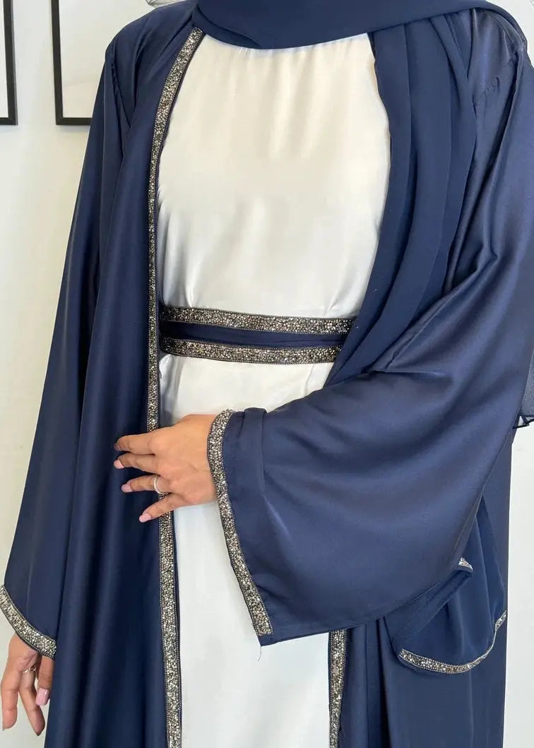 4 Piece Abaya Dress Muslim Islamic Fashion Made in Dubai, UAE. Perfect for Ramadan and Eid. Express Postage Shipping World Wide from Dubai. 