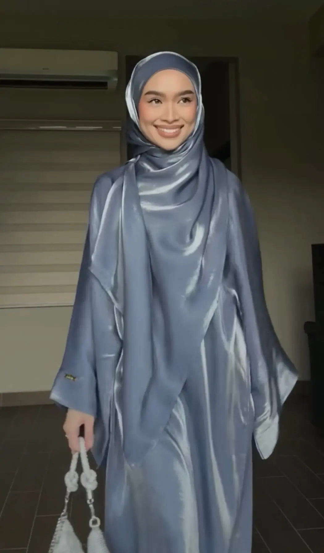 SHINY GREY ABAYA ONLINE