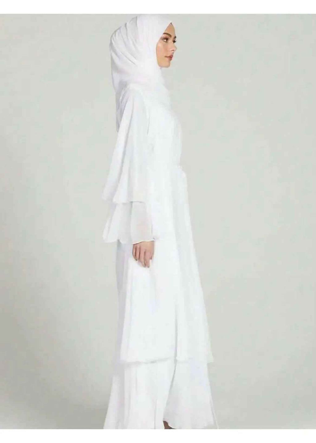 SNOW WHITE ABAYA & HIJAB SET