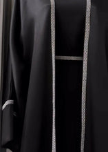 SUBTLE BLACK ABAYA ONLINE